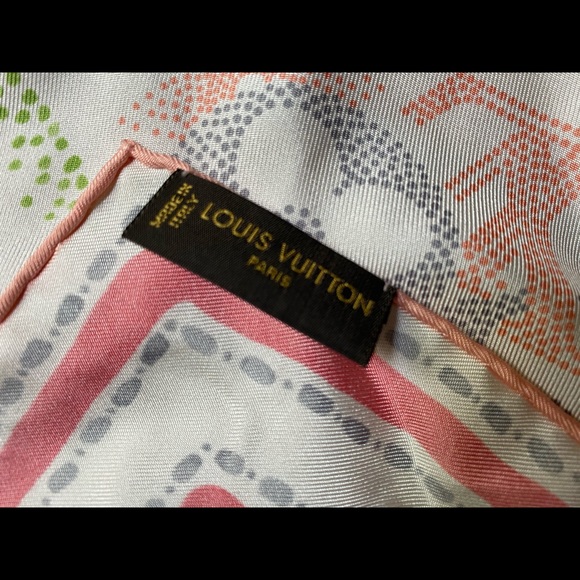 Louis Vuitton Silk Scarf - Picture 2 of 4